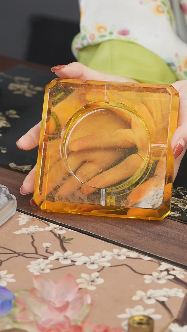 手工艺品琉璃茶*涩黄色K9水晶烟灰缸