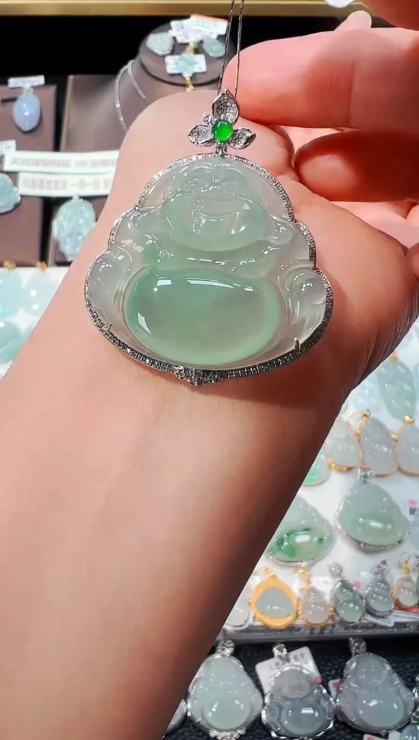 【闪购商品】翡翠吊坠(不含链)18K金镶嵌佛公吊坠960
