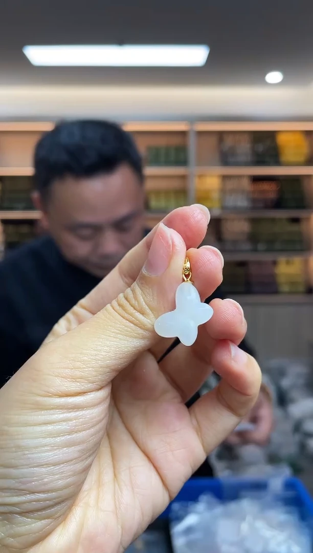 【闪购商品】和田玉`银S925镶嵌多样性发一件