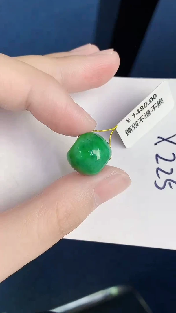 颈饰未镶嵌翡翠天然翡翠缅甸A货