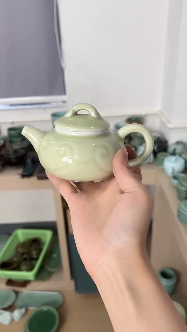 龙泉云间青瓷小米茶器