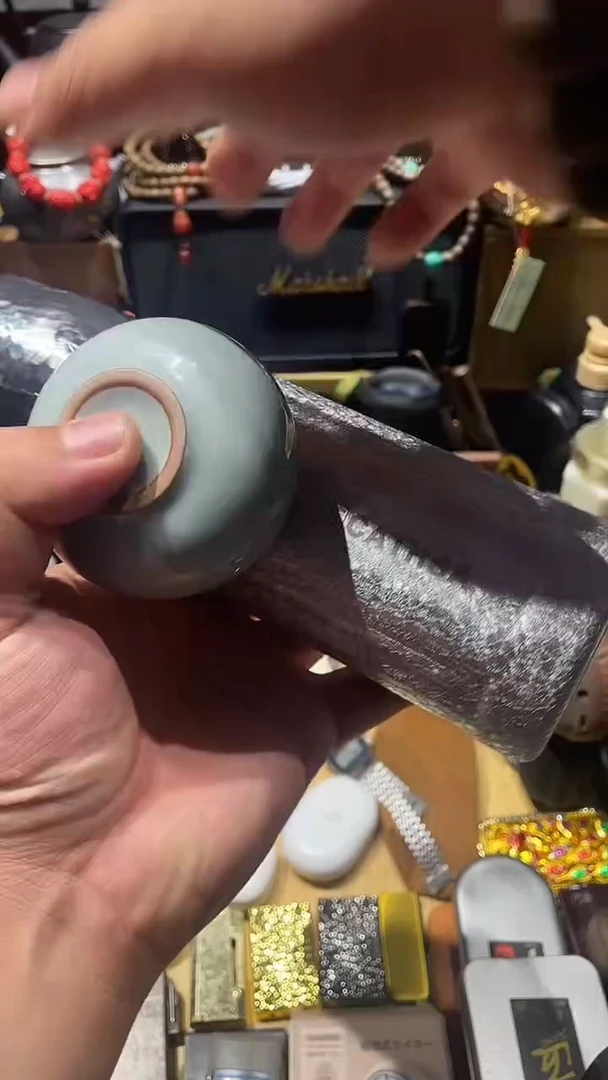 瓷片闪购商品 如图所示