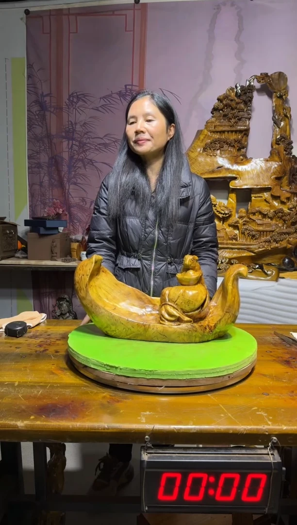 金丝楠拐**弯金丝楠木雕刻摆件