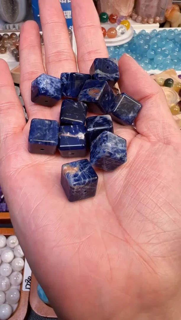 颈饰未镶嵌水晶8a多样性发其一/11.15/一单一颗