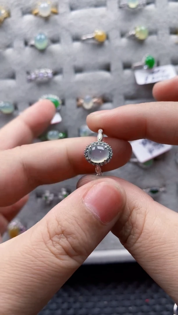 翡翠戒指银S925镶嵌9999999    0