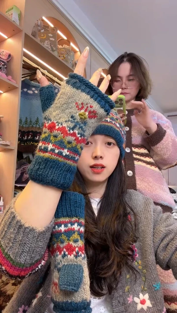 纯棉百羊毛彼岸花半包手套