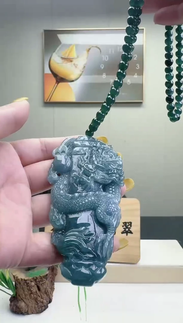 颈饰未镶嵌翡翠天然A货翡翠  多样性随机发其一