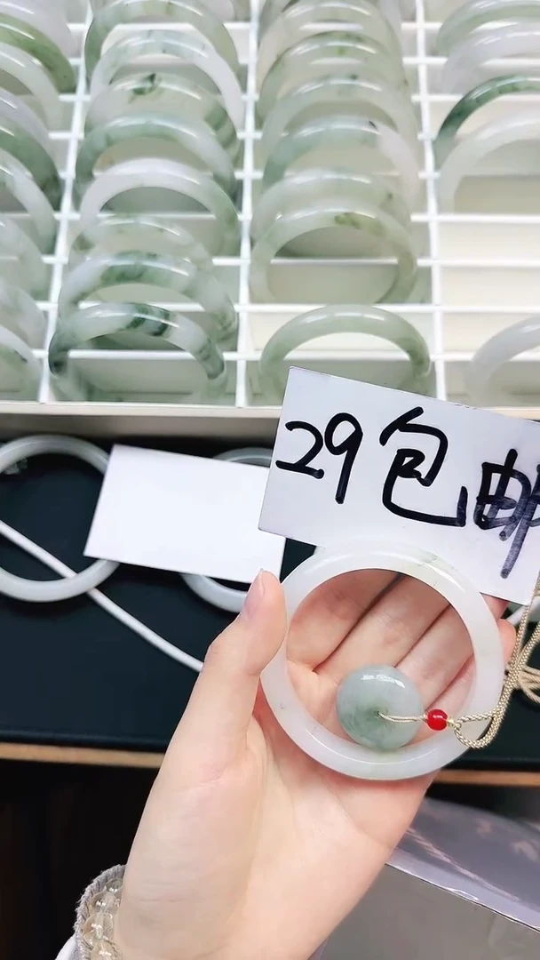 未镶嵌手镯石英质玉2-56