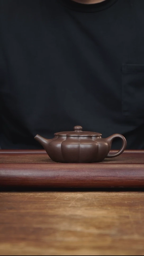 茶壶紫砂200ml 筋纹扁晨 紫泥
