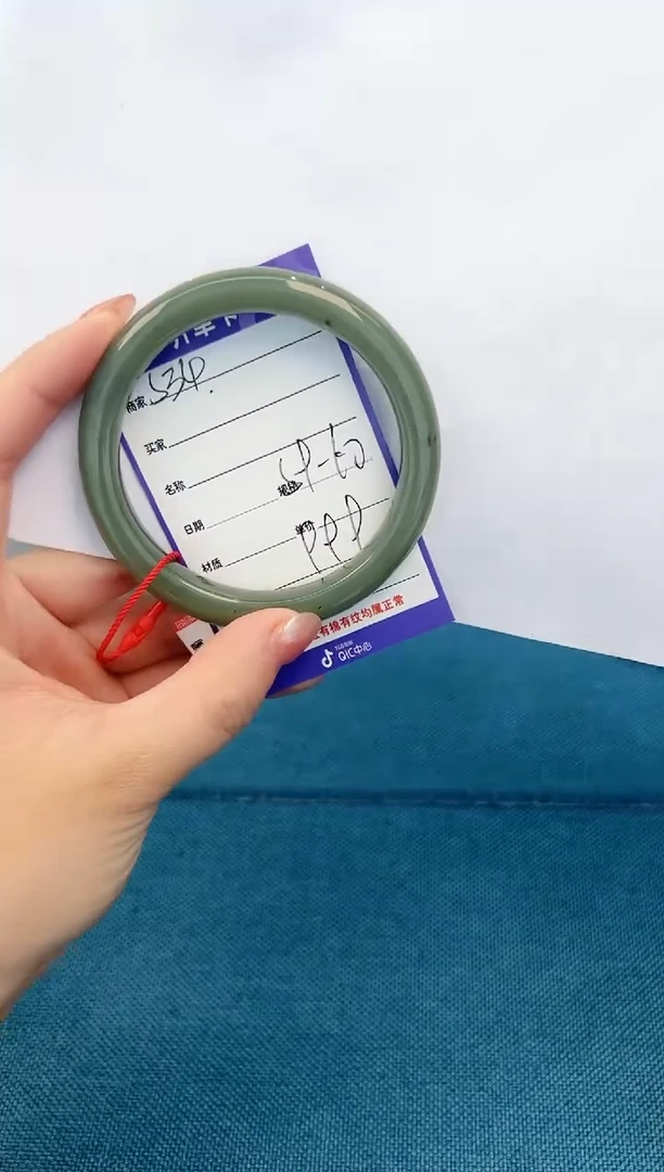 和田玉手镯未镶嵌S34微色差