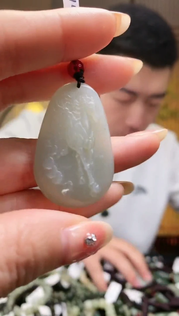 【闪购商品】和田玉颈饰未镶嵌多样性发货，拍一发一