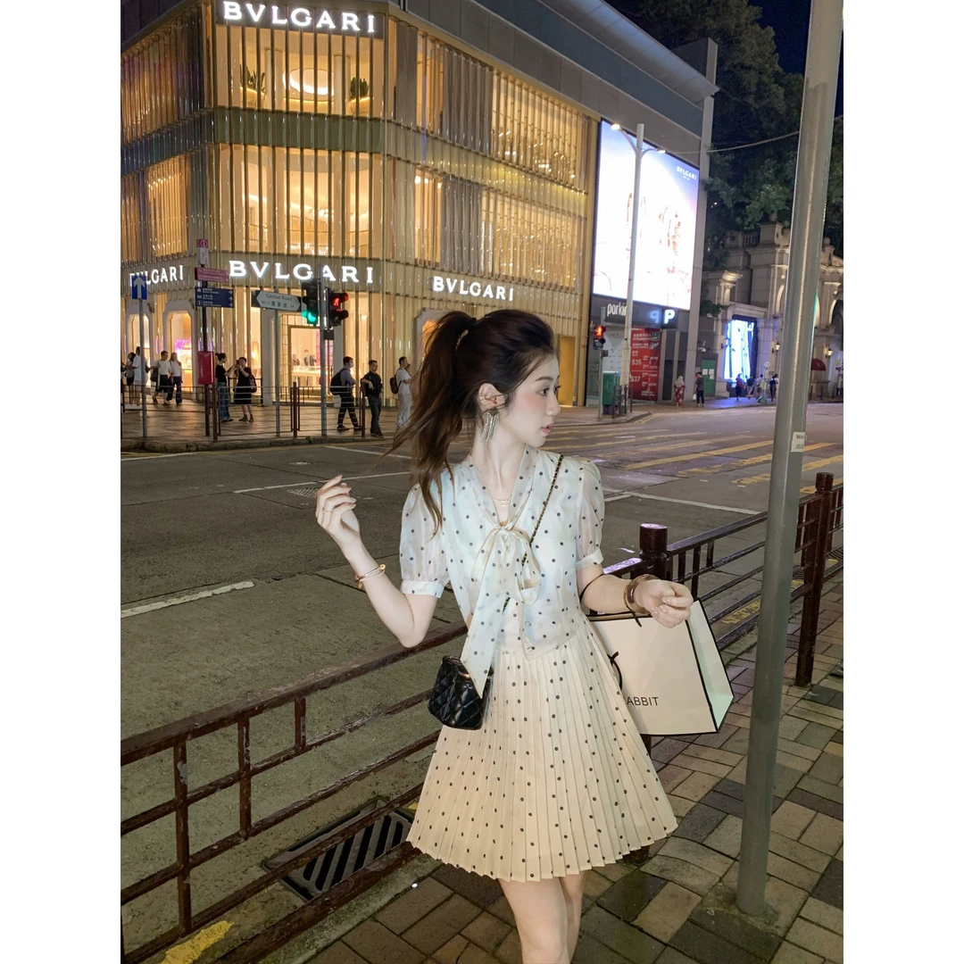 法式连衣裙女25夏季新款今年流行爆款小香风气质收腰显瘦波点裙子