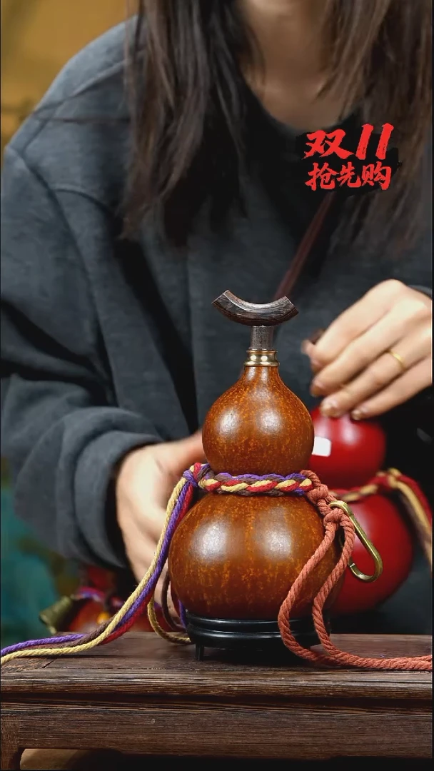 YA008简约大漆款酒葫芦不包手串