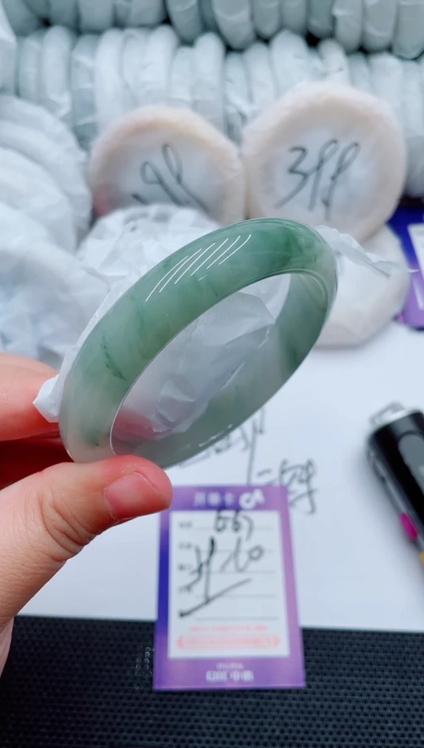 石英质玉手镯未镶嵌G67-59-60