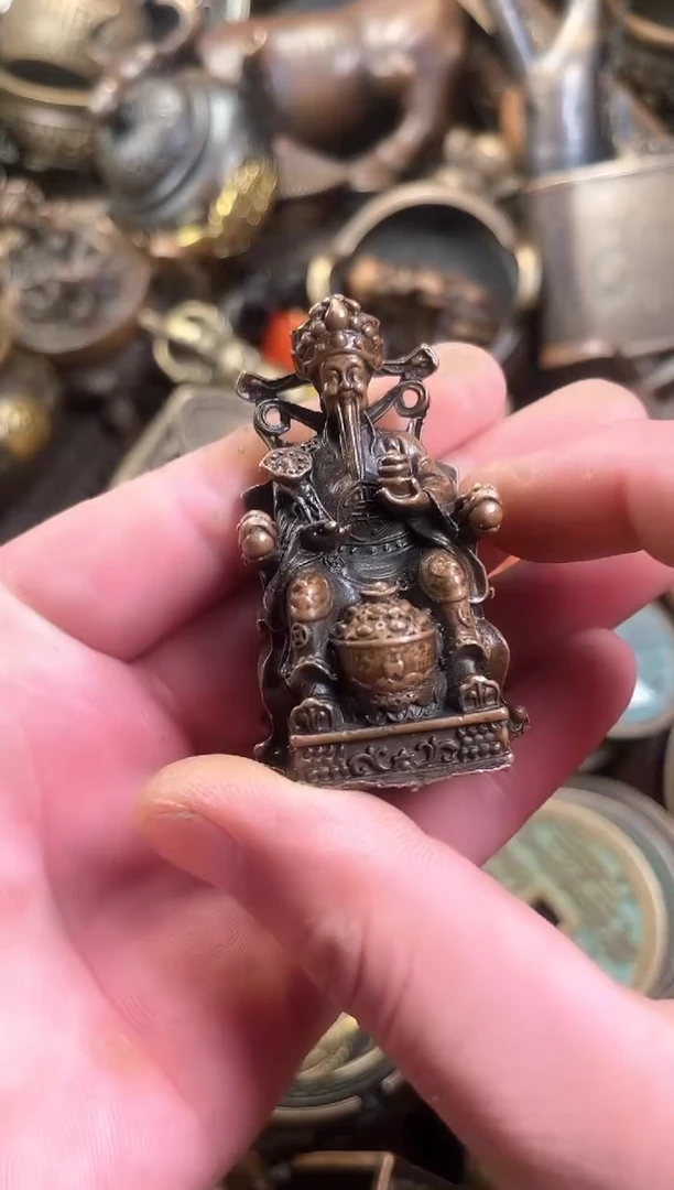 精美铜器点击下单