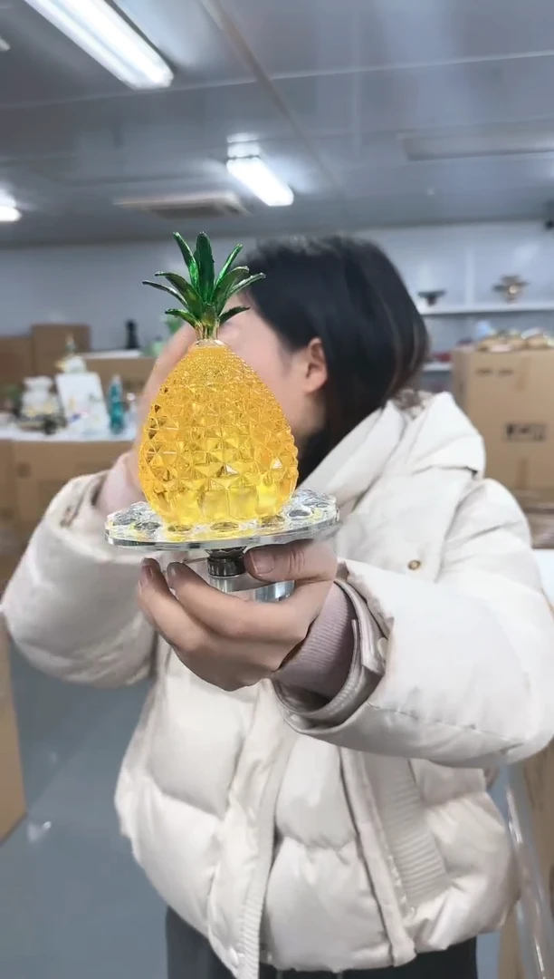 【闪购商品】玻璃花间集0036