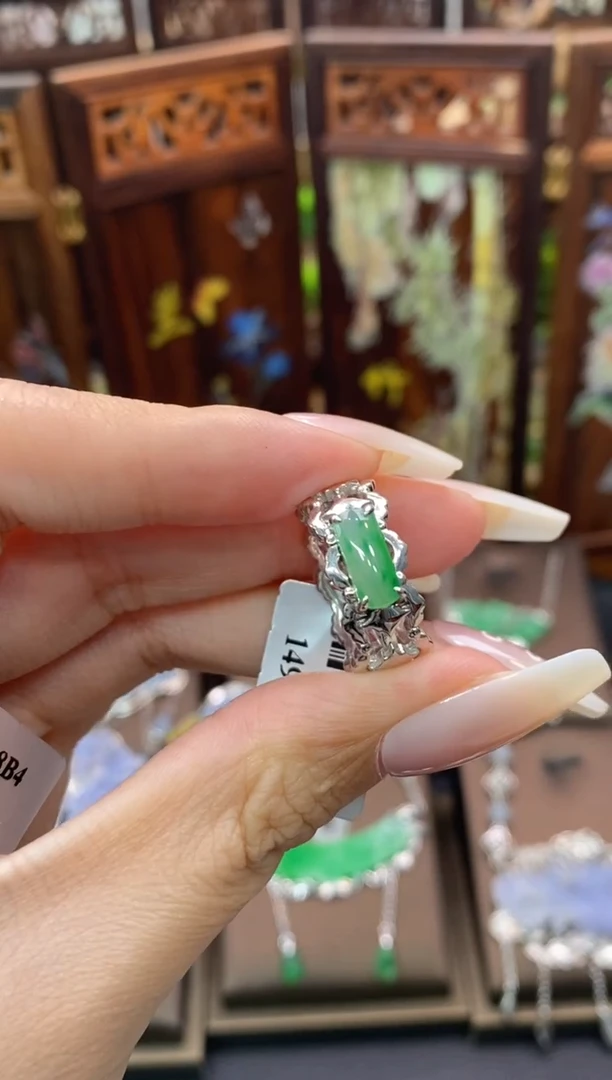 颈饰银S925镶嵌翡翠净货14925