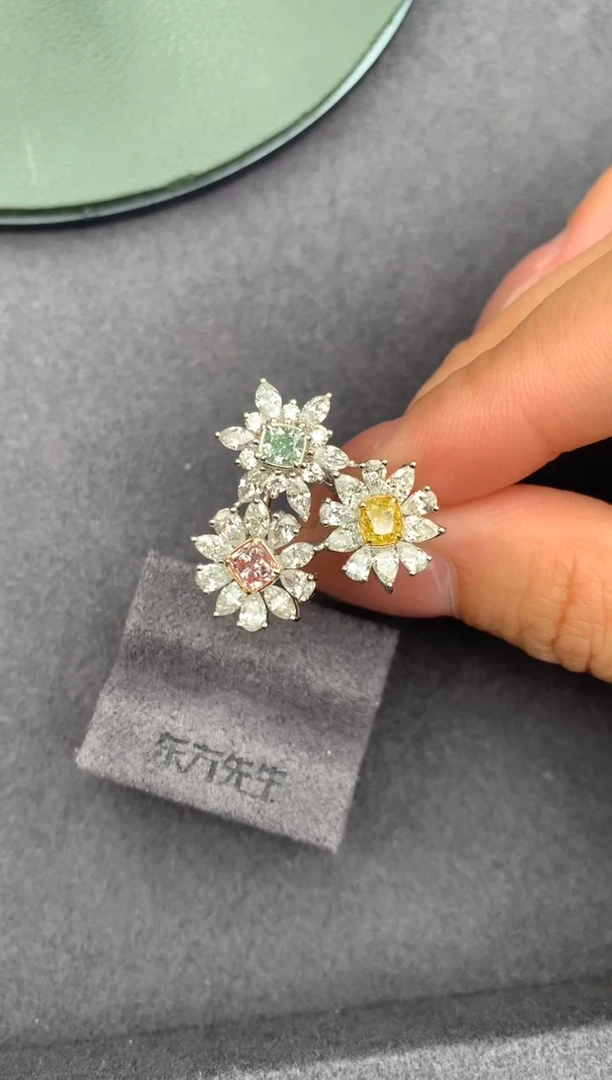 18K金镶嵌戒指/指环钻石1.05ct彩钻  定制  FH