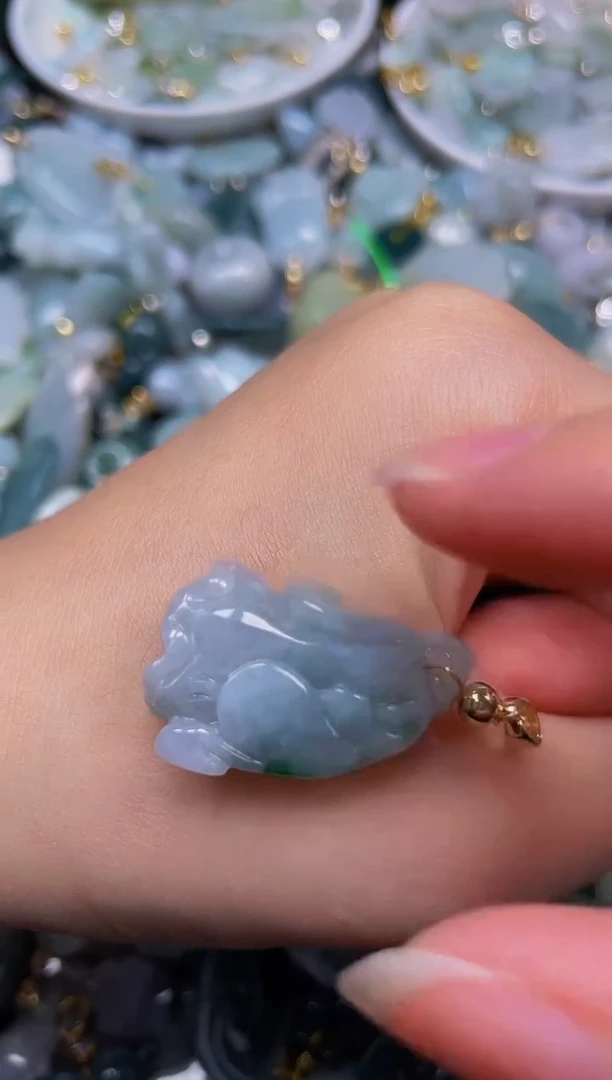 吊坠(不含链)未镶嵌翡翠*