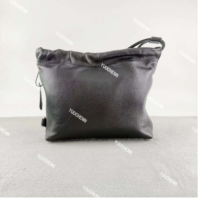 20cm原创设计高定真皮包 HH5160