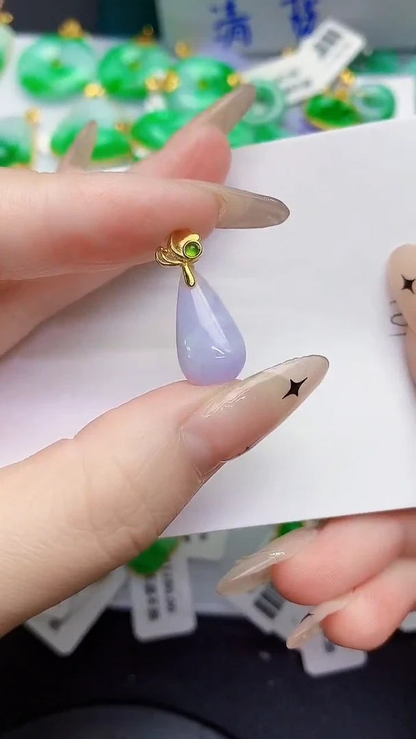 颈饰未镶嵌翡翠缅甸天然翡翠A货