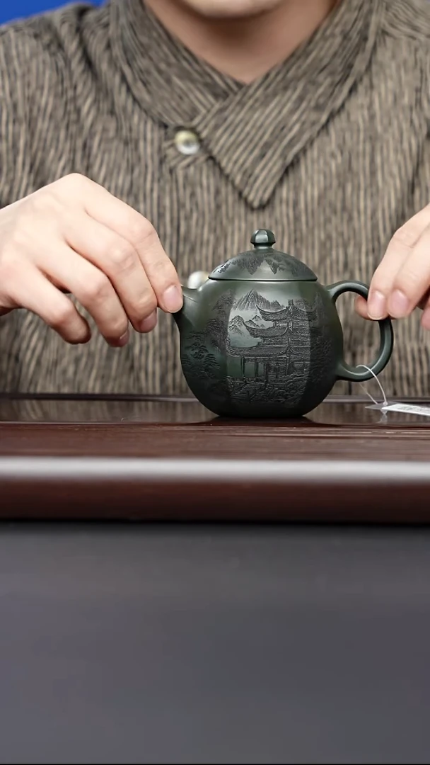 茶壶紫砂宜兴紫砂 六方龙蛋民国绿 钱兴芳