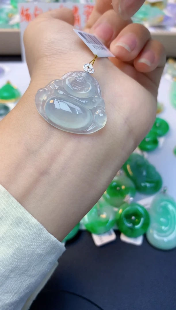 颈饰18K金镶嵌翡翠天然缅甸A货翡翠百元以上9元证书费自理