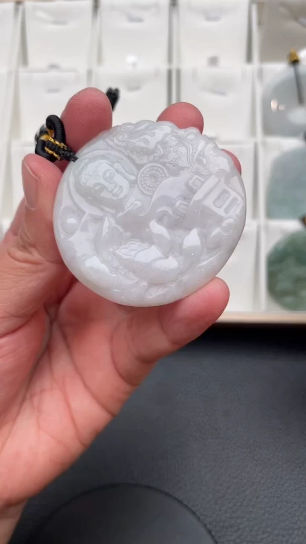 颈饰未镶嵌翡翠天然缅甸翡翠A货223