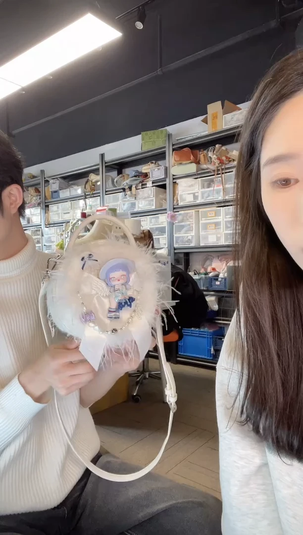 PU必灵饰物局艾莉的白日梦