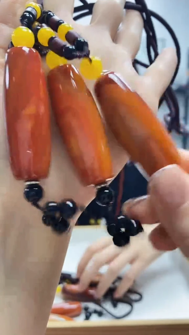 未镶嵌颈饰玛瑙/玉髓战国红长桶珠玛瑙吊坠