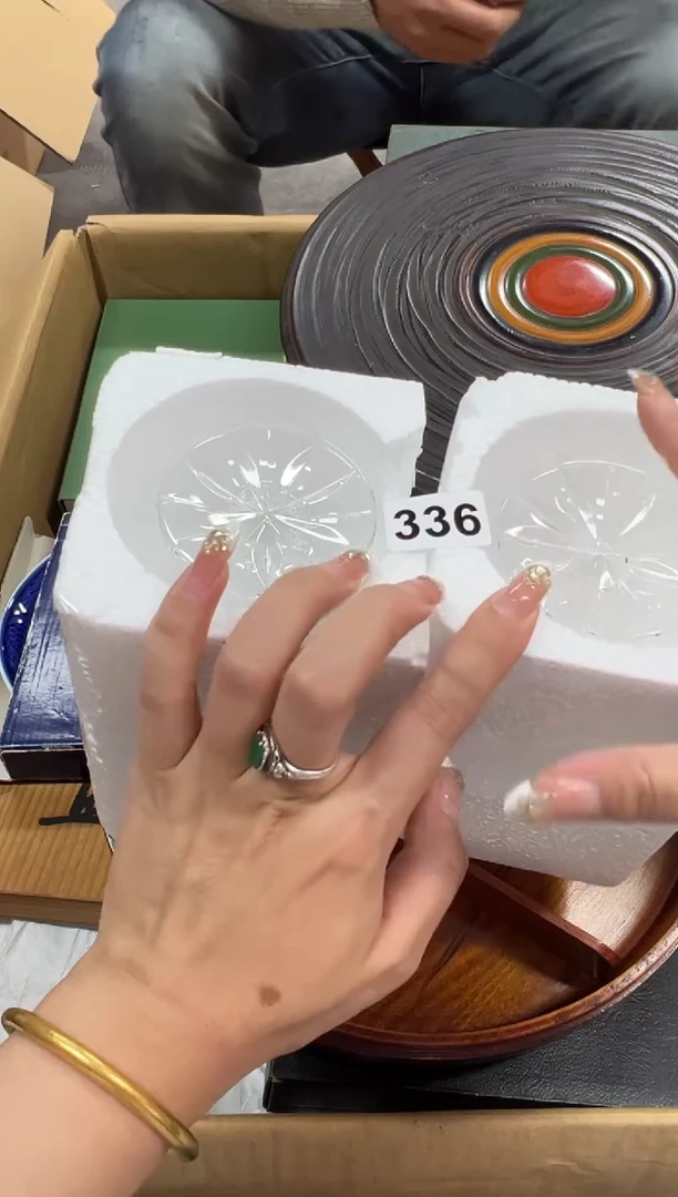 m****o336中古商品谨慎参拍