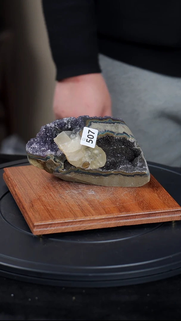 【闪购商品】紫晶大型摆件（非配饰）未镶嵌水晶