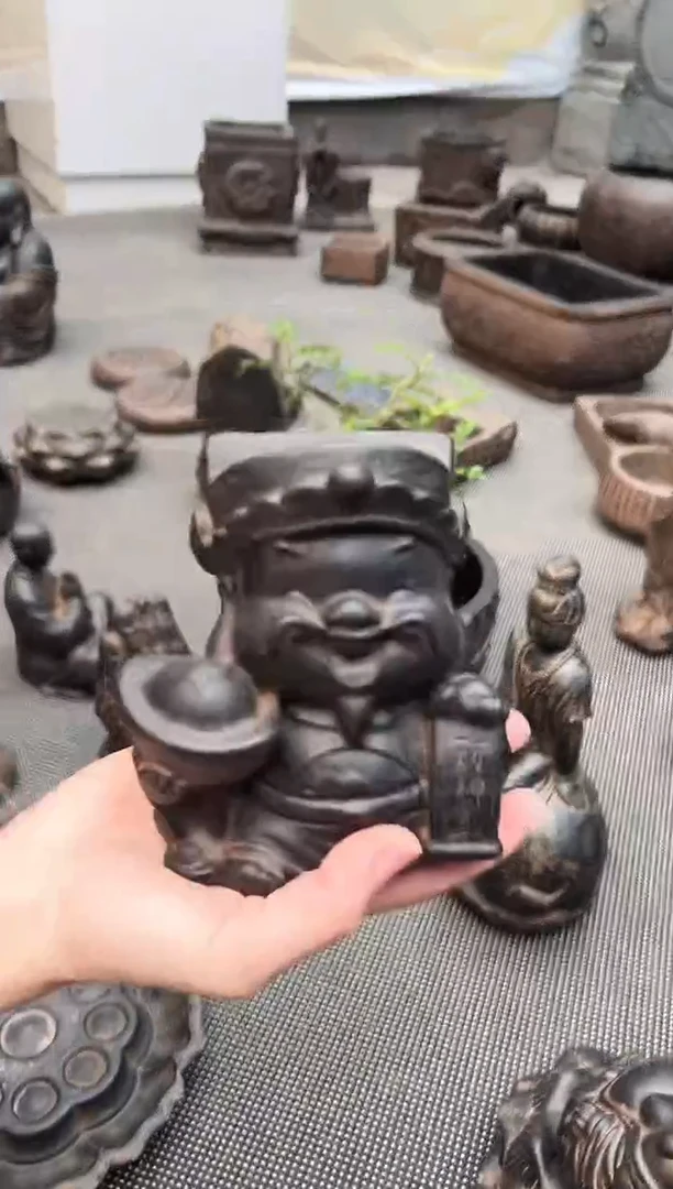 陶土财神到火山泥