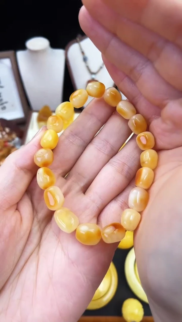 琥珀未镶嵌珠宝奇石柒月
