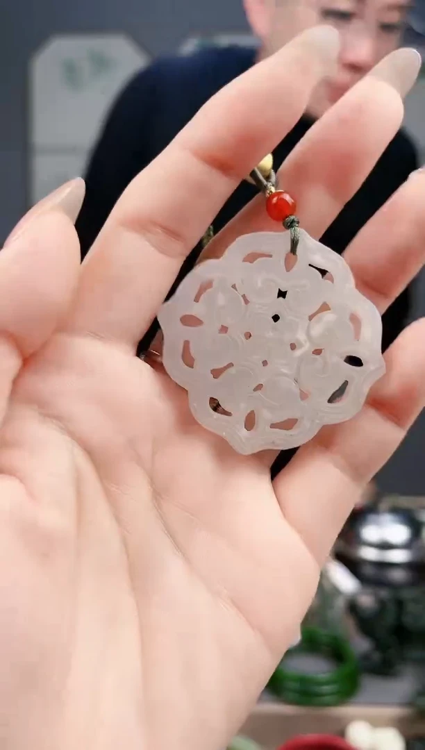 【闪购商品】和田玉颈饰未镶嵌AA多样性发货 拍一发一