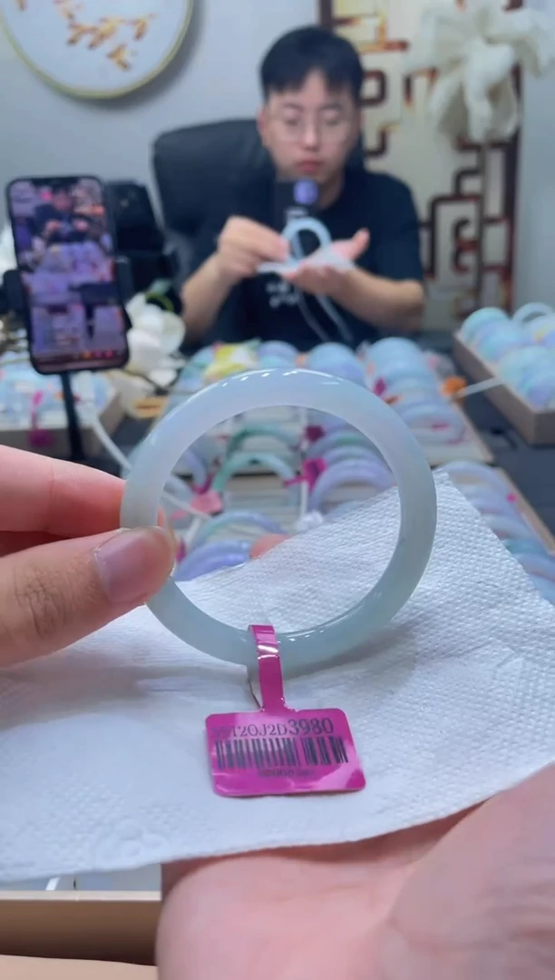 未镶嵌手镯翡翠228-55