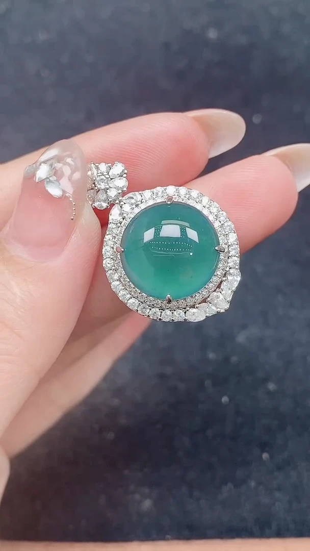 颈饰未镶嵌翡翠天然A货翡翠，保A保真