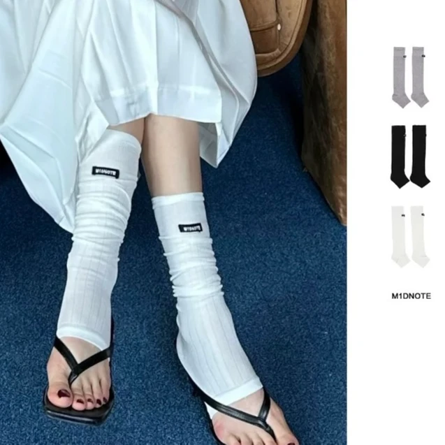 “M1DNOTE”设计师品牌 25春夏新品 徽标装饰薄袜套——黑鸭子买手店