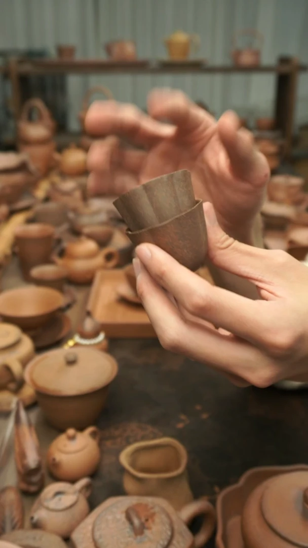 老岩泥原矿老岩泥  敛口小花杯2个