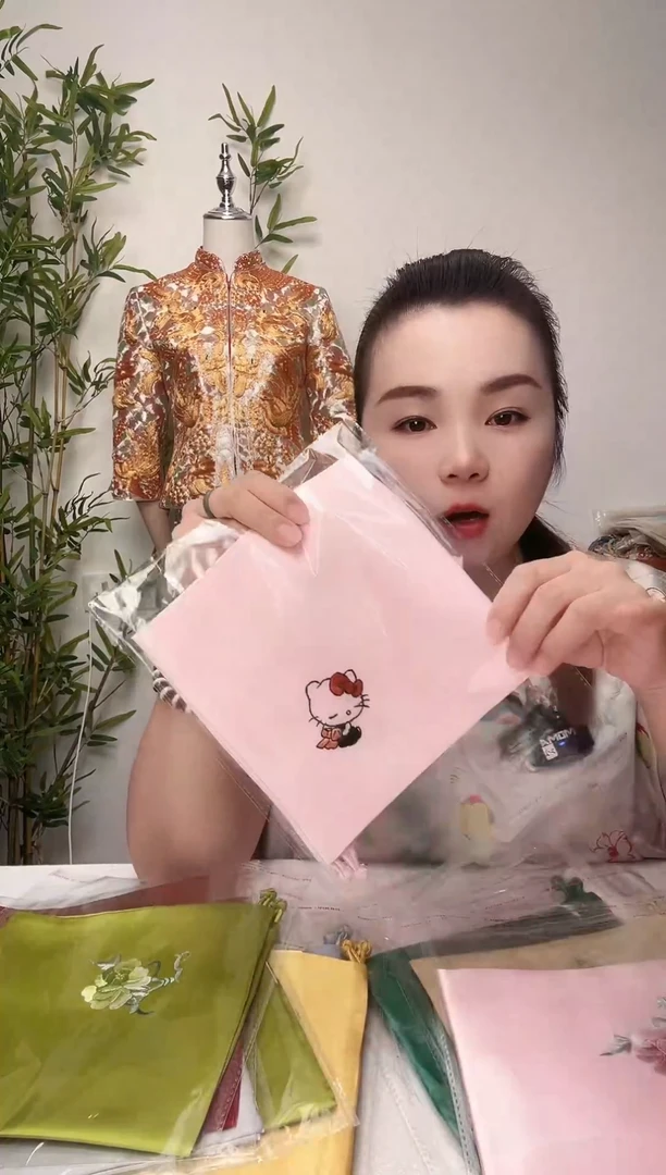 刺绣真丝手绣手帕