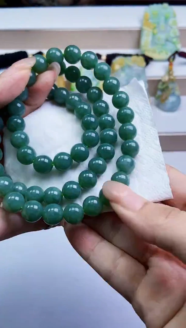 颈饰未镶嵌翡翠翡翠A货