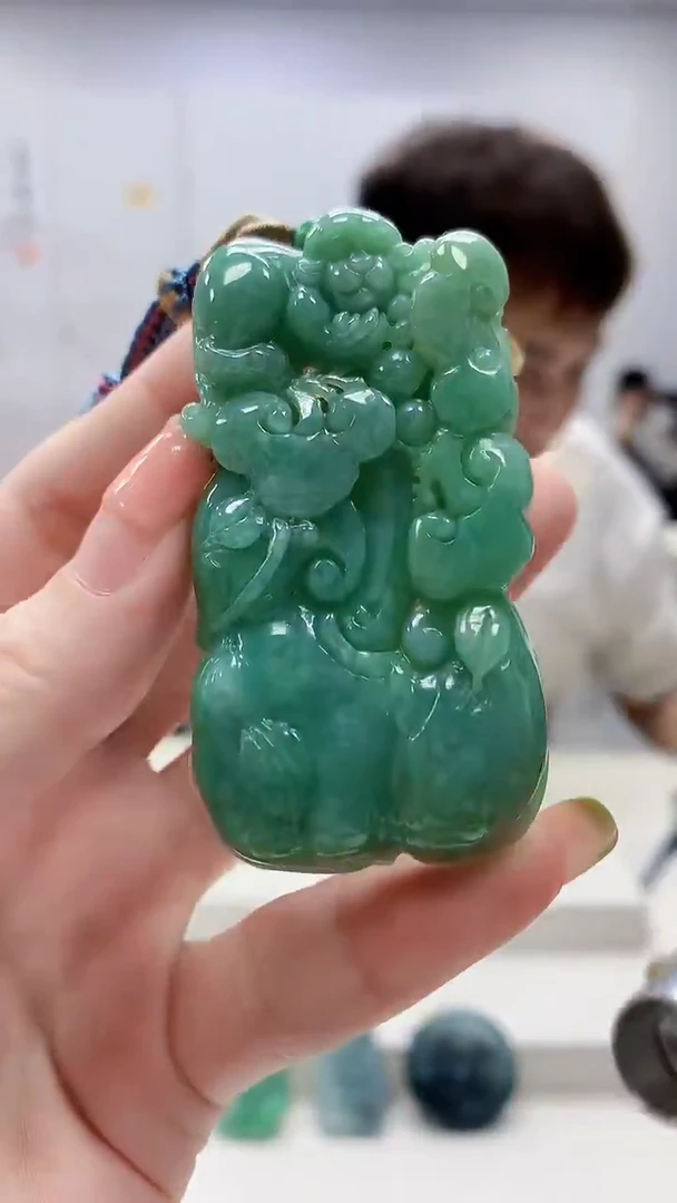 未镶嵌定制翡翠4868ry-毛货挂件176