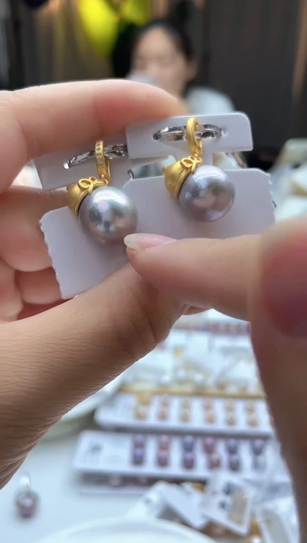 吊坠(不含链)未镶嵌淡水珍珠13mm+灰色系福禄万能扣（多样性发一）
