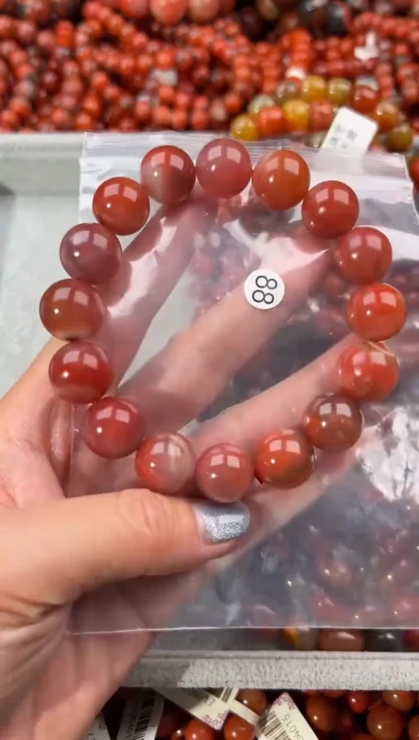 未镶嵌手串南红玛瑙1