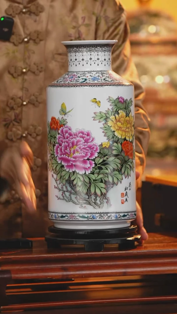 【闪购商品】摆件《景东陶瓷》艺术摆件W739