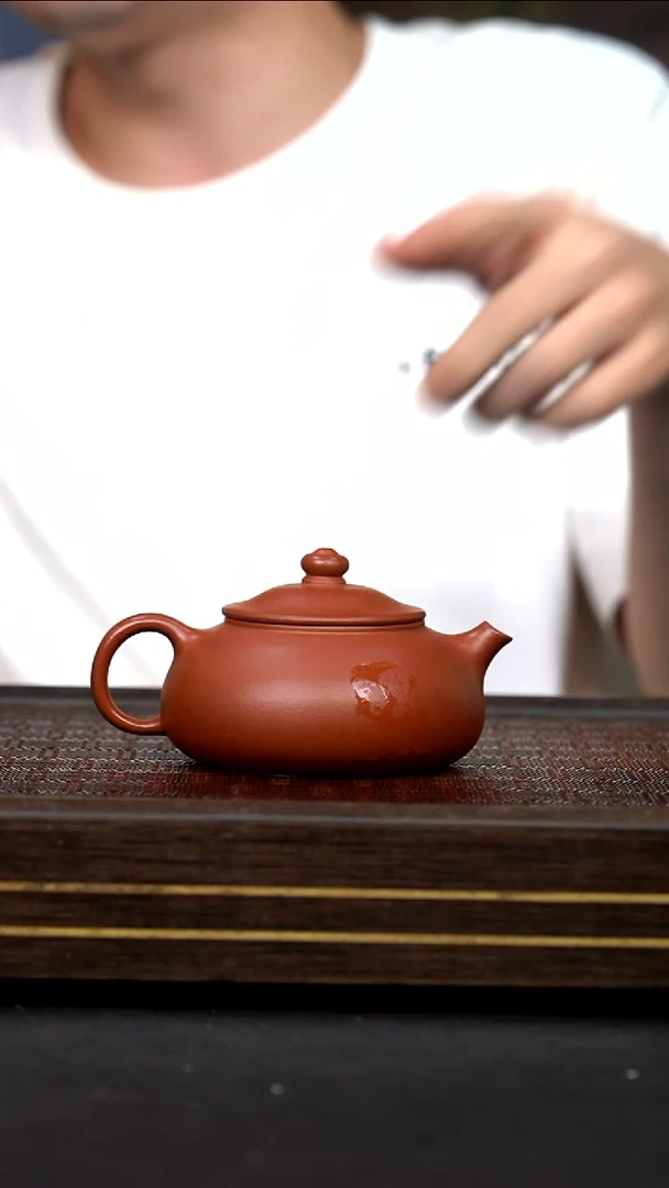 茶壶紫砂    LCC        老朱泥      寒江      180cc