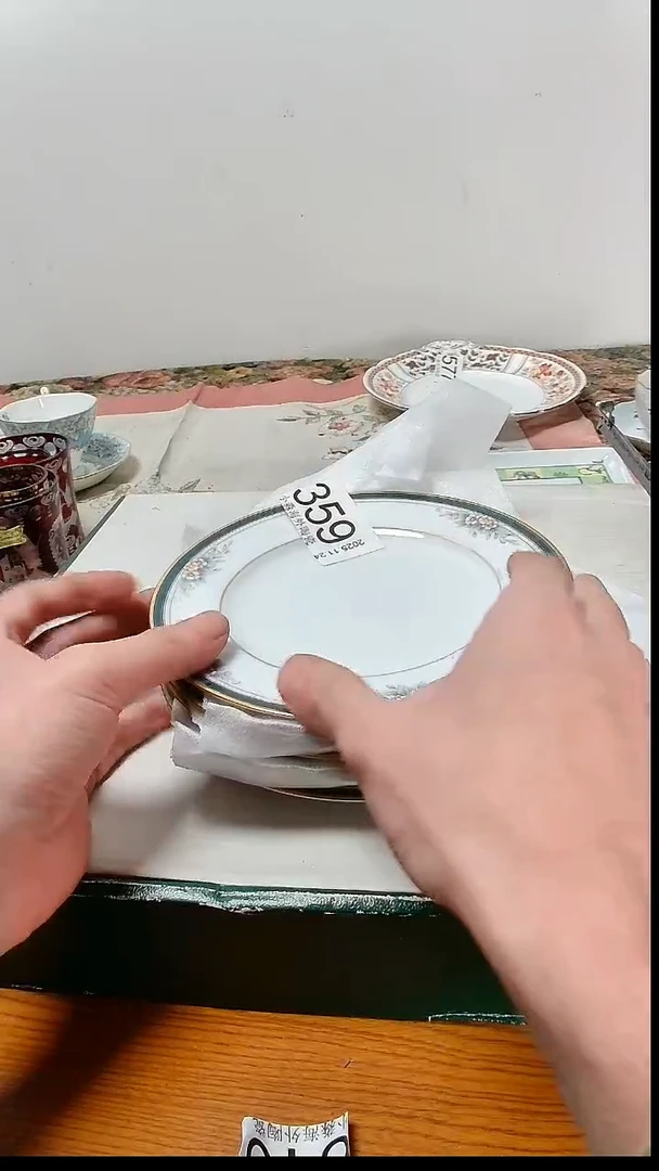瓷片?****?小淼海外陶瓷工艺品
