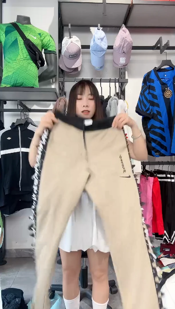 1538  编码 瑕疵款直播间过款为准 尺码160