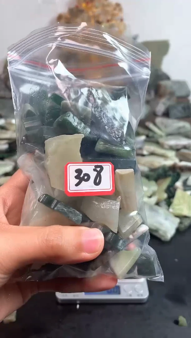 未镶嵌和田玉摆件308