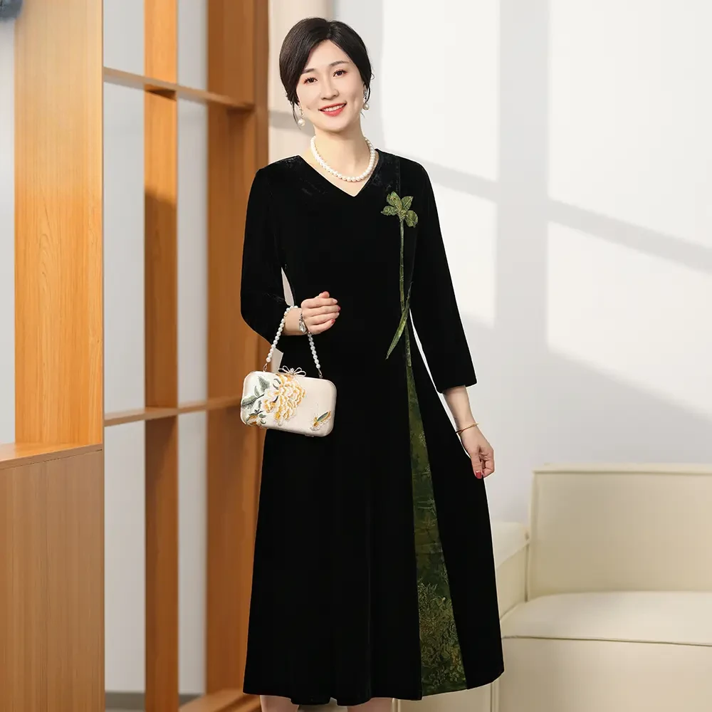 2025新款气质秋季中腰高腰不褪色休闲风连衣裙时尚中老年女装